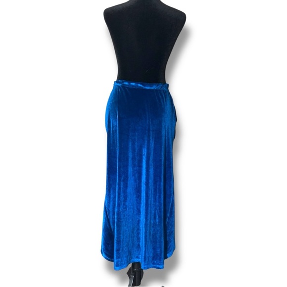Cider NWT Elegant Royal Blue Asymmetrical Elastic Waist Velvet Midi Skirt - Picture 6 of 15